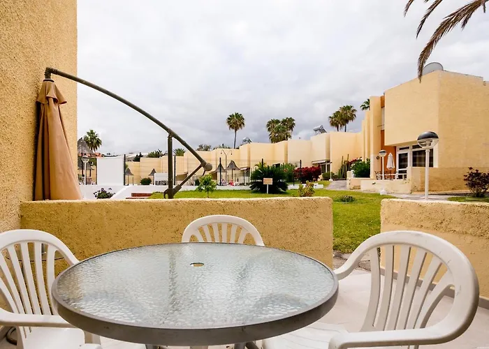 Costa Adeje Cortijo 2-4 * Плайя-де-лас-Амерікас